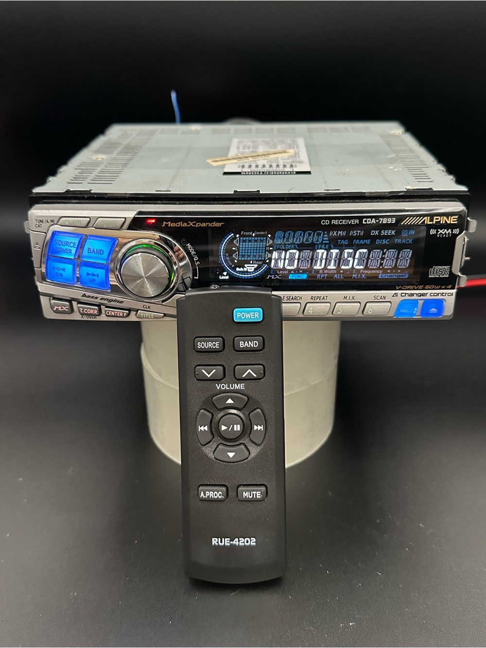 Alpine CDA-7893 CD Player In Dash Receiver. Tested and works